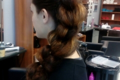 χτενισματα-με-πλεξουδες_04